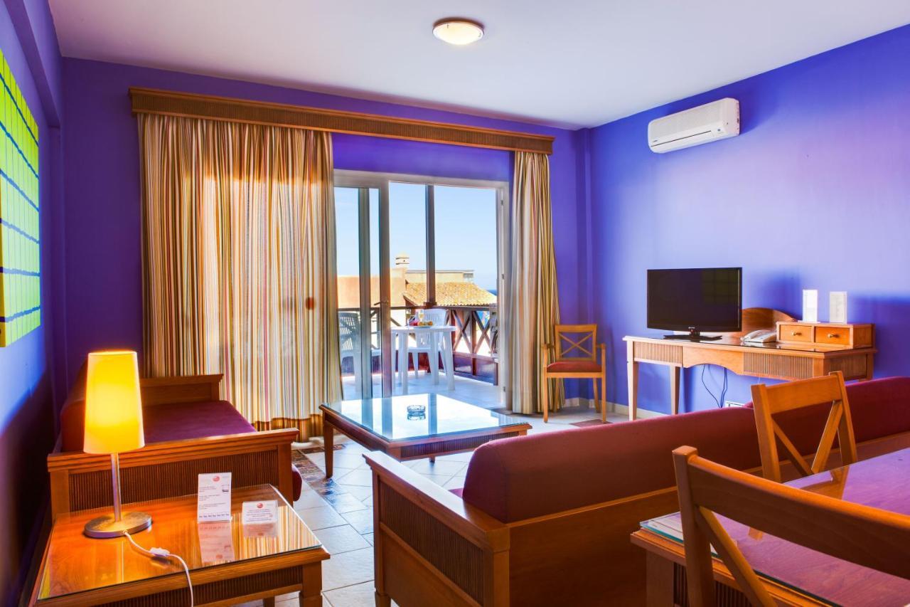 Playa Cancajos.- BreNa Baja  Aparthotel El Cerrito מראה חיצוני תמונה