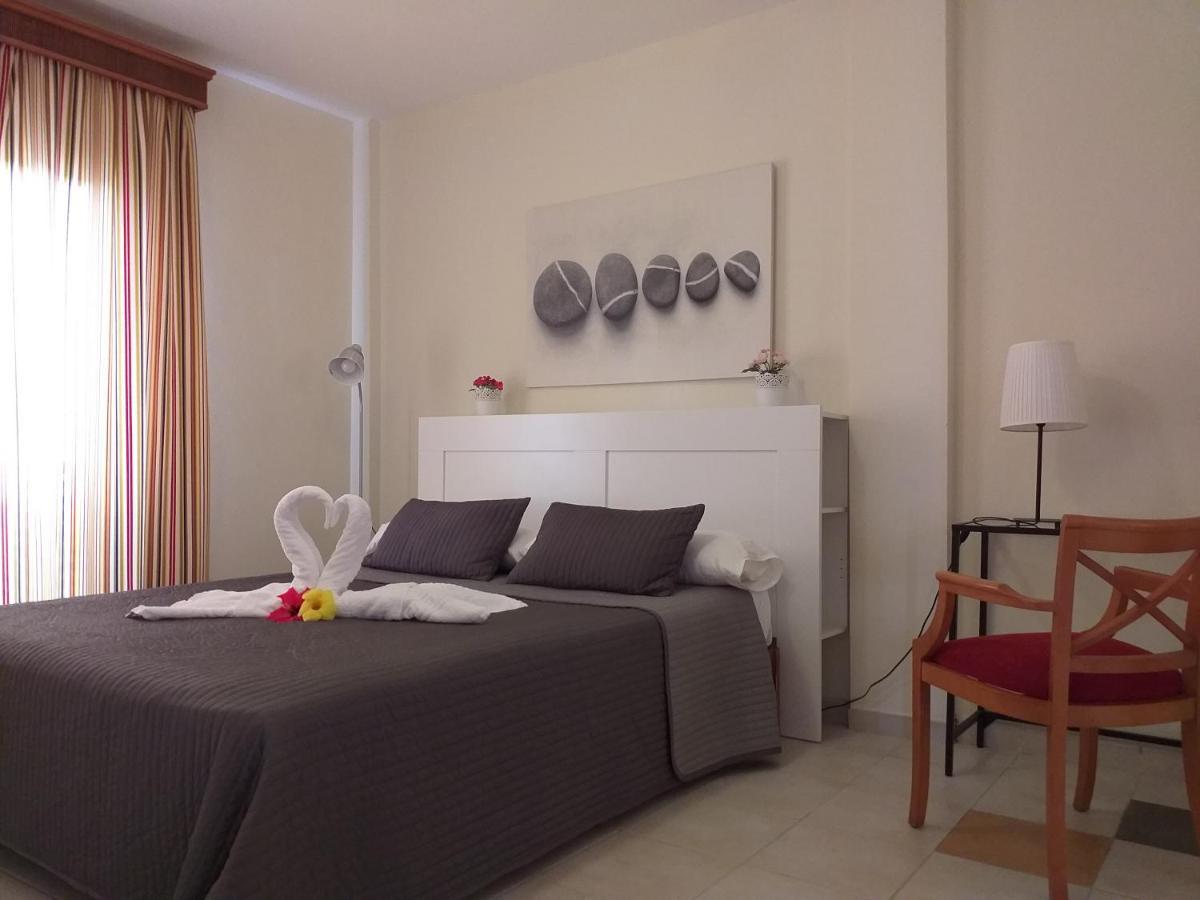 Playa Cancajos.- BreNa Baja  Aparthotel El Cerrito מראה חיצוני תמונה